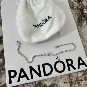 Authentic Pandora sparkling heart tennis bracelet 7.1”